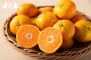 東フルーツのみかん箱入り